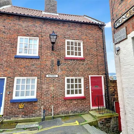 Lighthouse סקארבורו